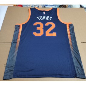 Maillot de Basket NBA Knicks 2023 Towns 32 Statement Edition