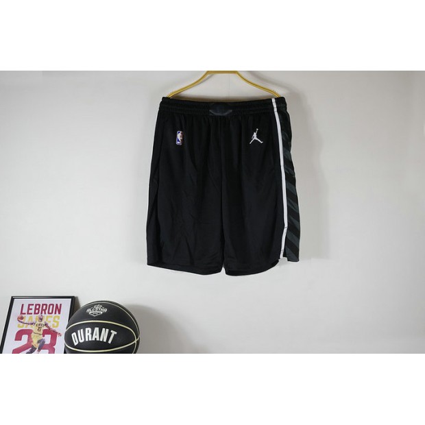 Short Brooklyn Nets 2023-24 Statement Noir